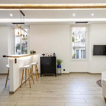 Appartement La Brise Marine A Deux Pas De La Du Midi Et Proche Du Palais Des Festivals Cannes